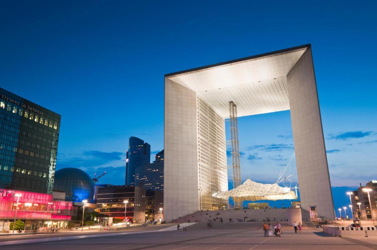 Fraser Suites Paris La Defense Курбевуа Экстерьер фото La Défense