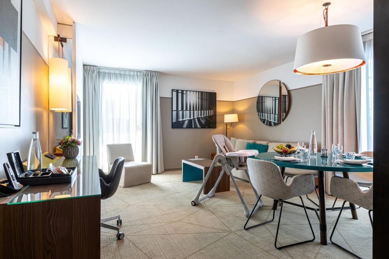 Fraser Suites Paris La Defense Курбевуа Экстерьер фото Suite