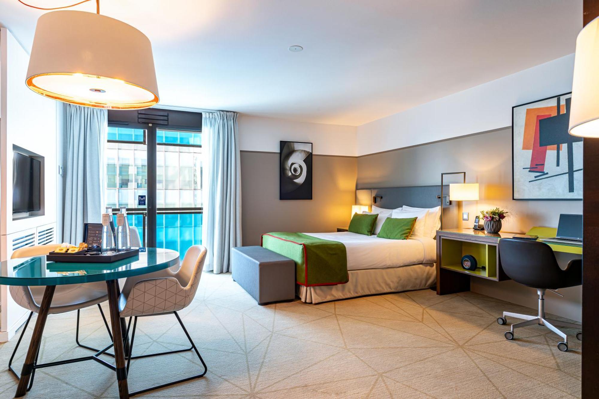 Fraser Suites Paris La Defense Курбевуа Экстерьер фото